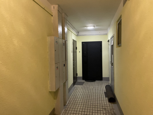 Продам однокомнатную (1-комн.) квартиру, Малышева ул, 13к3, Москва г
