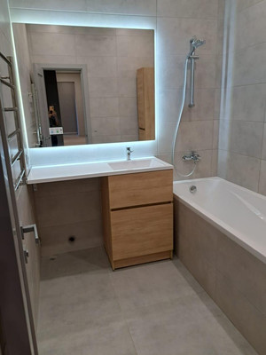 Продам трехкомнатную (3-комн.) квартиру, Южнопортовая ул, 18, Москва г