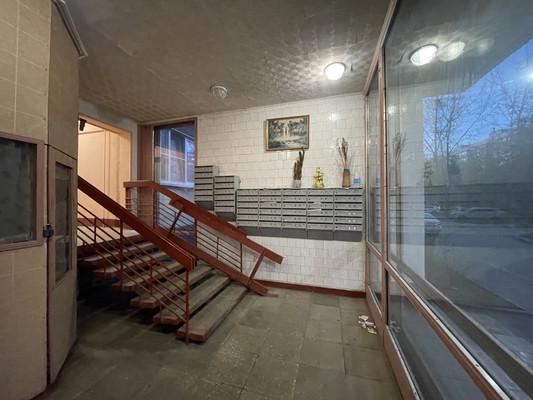 Продам трехкомнатную (3-комн.) квартиру, Воинов-Интернационалистов ул, 15, Люберцы г