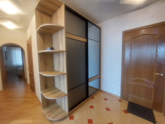 Продам трехкомнатную (3-комн.) квартиру, Подольская ул, 3А, Северово д