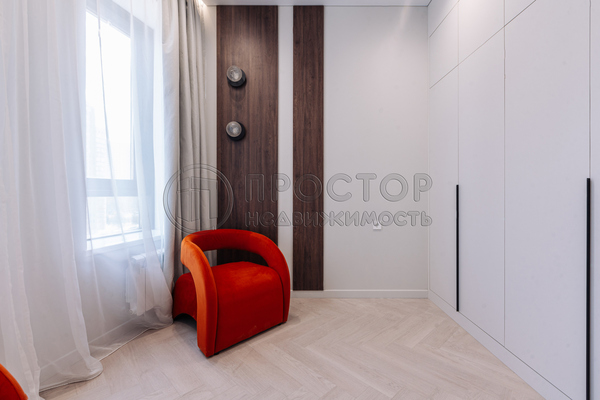 Продам трехкомнатную (3-комн.) квартиру, Лобачевского ул, 120к1, Москва г
