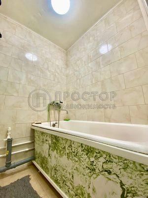 Продам трехкомнатную (3-комн.) квартиру, Конёнкова ул, 11Б, Москва г