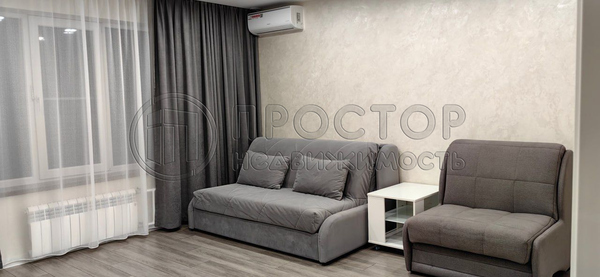 Продам однокомнатную (1-комн.) квартиру, Подольских Курсантов ул, 6к2, Москва г