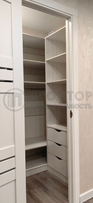 Продам однокомнатную (1-комн.) квартиру, Подольских Курсантов ул, 6к2, Москва г