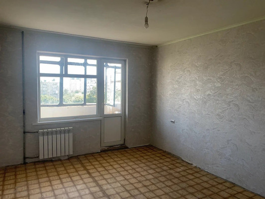 Продам однокомнатную (1-комн.) квартиру, Уральская ул, 180, Краснодар г
