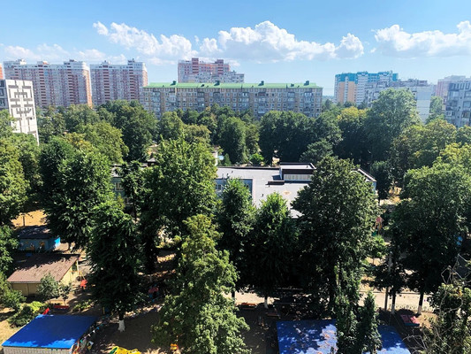Продам однокомнатную (1-комн.) квартиру, Уральская ул, 180, Краснодар г