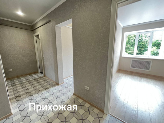 Продам трехкомнатную (3-комн.) квартиру, Московский пр-кт, 164, Калининград г