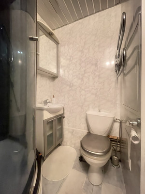 Продам двухкомнатную (2-комн.) квартиру, Маршала Савицкого ул, 16к1, Москва г