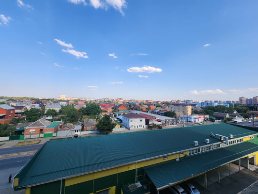 Продам двухкомнатную (2-комн.) квартиру, Российская ул, 337, Краснодар г