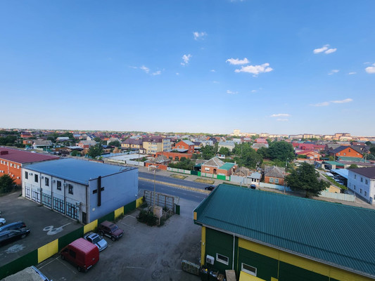 Продам двухкомнатную (2-комн.) квартиру, Российская ул, 337, Краснодар г