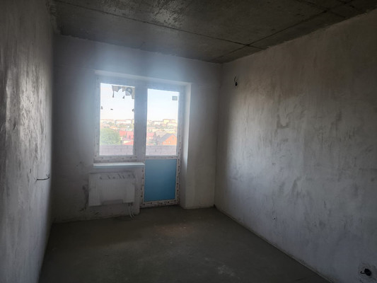 Продам двухкомнатную (2-комн.) квартиру, Российская ул, 337, Краснодар г