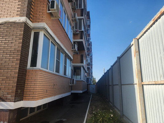 Продам двухкомнатную (2-комн.) квартиру, Российская ул, 337, Краснодар г
