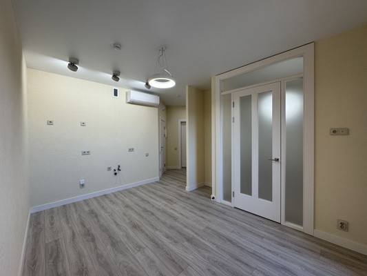 Продам однокомнатную (1-комн.) квартиру, Аллея Дружбы ул, 10ка, Заозерное пгт