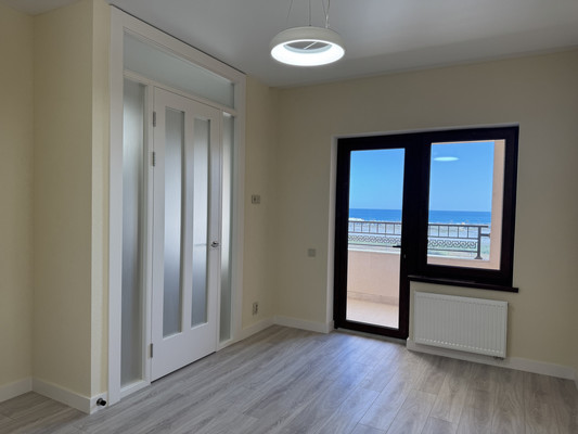 Продам однокомнатную (1-комн.) квартиру, Аллея Дружбы ул, 10ка, Заозерное пгт