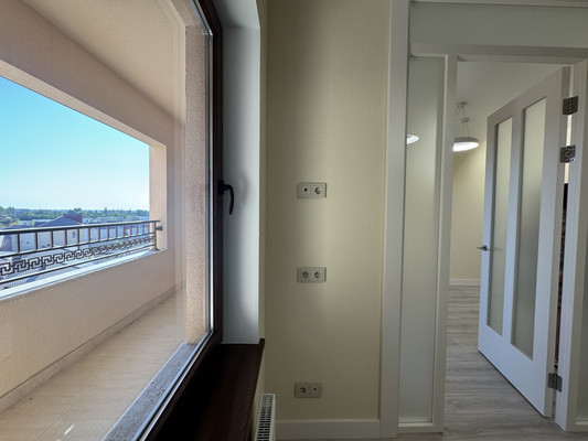 Продам однокомнатную (1-комн.) квартиру, Аллея Дружбы ул, 10ка, Заозерное пгт