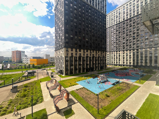 Продам трехкомнатную (3-комн.) квартиру, Новомытищинский пр-кт, 4а, Мытищи г