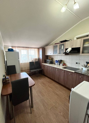 Продам однокомнатную (1-комн.) квартиру, Ковыльная ул, 94, Симферополь г