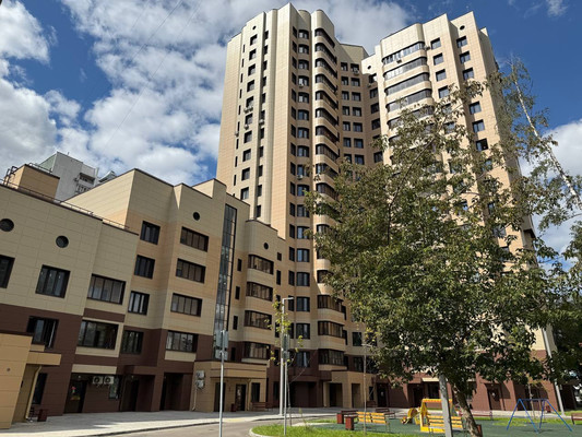 Продам трехкомнатную (3-комн.) квартиру, Малыгина ул, 12А, Москва г