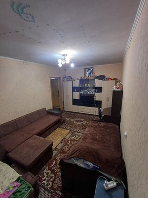 Продам однокомнатную (1-комн.) квартиру, Героев Сталинграда ул, 5, Симферополь г