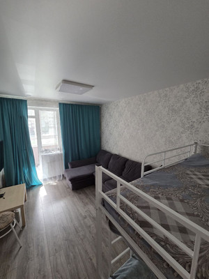 Продам однокомнатную (1-комн.) квартиру, Заречная ул, 10, Парголово п
