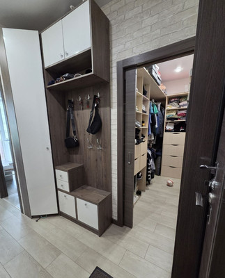 Продам однокомнатную (1-комн.) квартиру, Заречная ул, 10, Парголово п