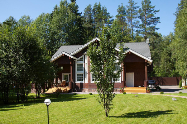 Сдам таунхаус, 1-я Дачная ул, 57, Комарово п, 0 км от города