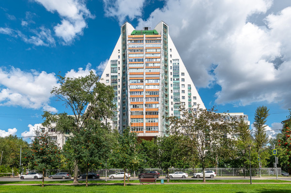 Продам многокомнатную квартиру, Дмитрия Ульянова ул, 31, Москва г