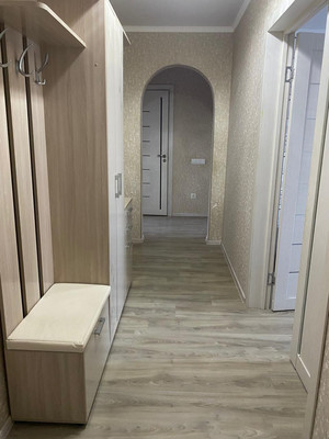 Продам трехкомнатную (3-комн.) квартиру, Дзержинского ул, 172, Калининград г