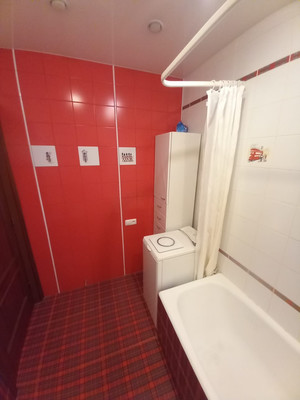 Продам трехкомнатную (3-комн.) квартиру, Звёздный б-р, 14, Москва г