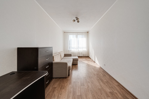 Продам однокомнатную (1-комн.) квартиру, Академика Каргина ул, 23А, Мытищи г