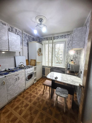 Продам двухкомнатную (2-комн.) квартиру, Москворецкая ул, 38, Новое с