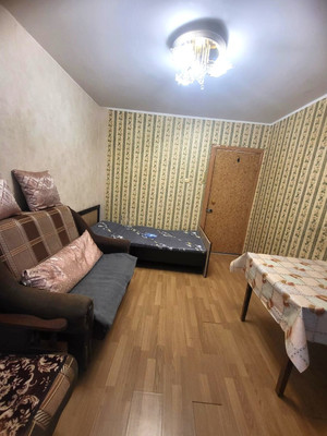 Продам двухкомнатную (2-комн.) квартиру, Москворецкая ул, 38, Новое с