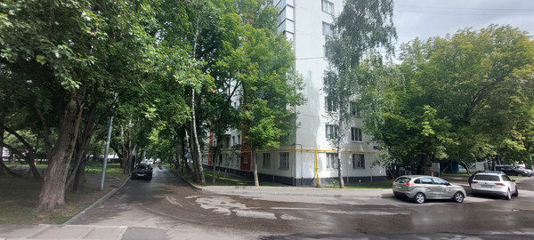 Продам многокомнатную квартиру, Ореховый б-р, 5, Москва г