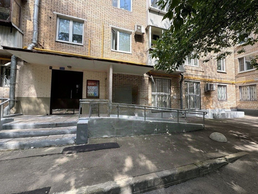 Продам однокомнатную (1-комн.) квартиру, Банный пер, 4, Москва г