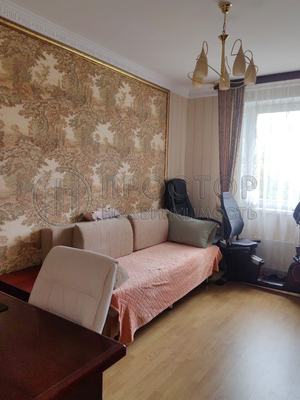 Продам многокомнатную квартиру, Скобелевская ул, 1к3, Москва г