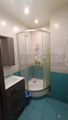 Продам трехкомнатную (3-комн.) квартиру, Солнечный б-р, 2, Лопатино рп