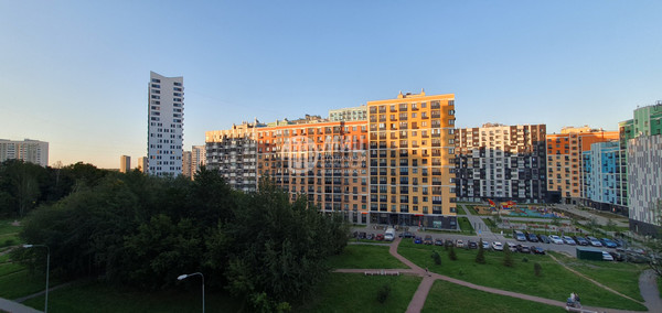 Продам двухкомнатную (2-комн.) квартиру, Производственная ул, 12к1, Москва г