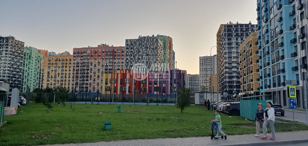 Продам двухкомнатную (2-комн.) квартиру, Производственная ул, 12к1, Москва г