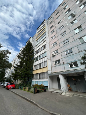 Продам двухкомнатную (2-комн.) квартиру, Сыртлановой ул, 4, Казань г