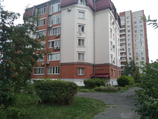 Продам двухкомнатную (2-комн.) квартиру, Бакунина ул, 135, Пенза г