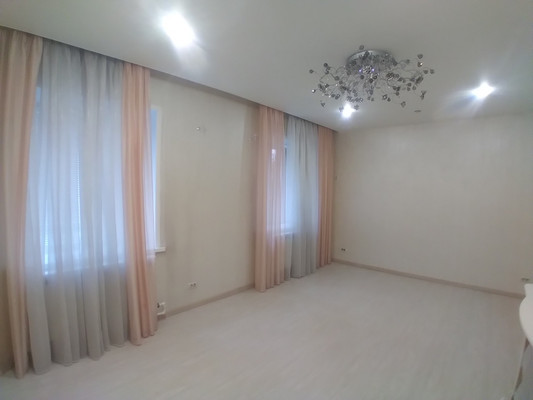 Продам двухкомнатную (2-комн.) квартиру, Бакунина ул, 135, Пенза г