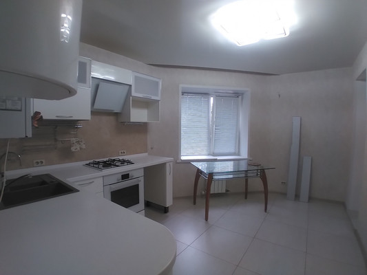 Продам двухкомнатную (2-комн.) квартиру, Бакунина ул, 135, Пенза г