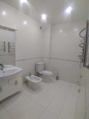 Продам двухкомнатную (2-комн.) квартиру, Бакунина ул, 135, Пенза г