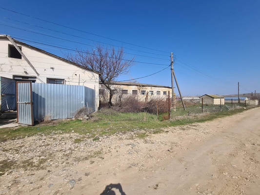 Продам коммерческое помещение 1 743,82 м2, Комарова ул, 131, Литвиненково с