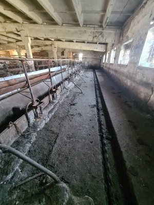 Продам коммерческое помещение 1 743,82 м2, Комарова ул, 131, Литвиненково с