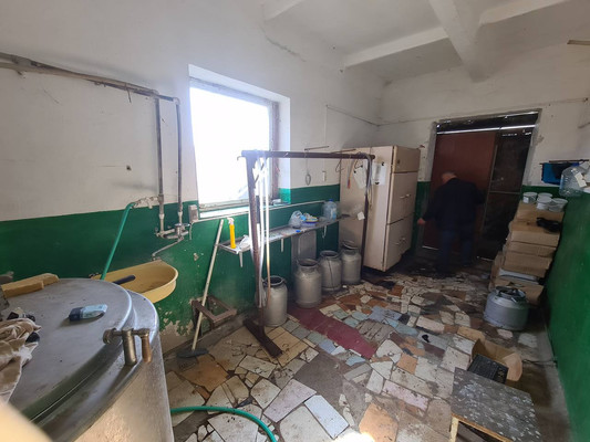 Продам коммерческое помещение 1 743,82 м2, Комарова ул, 131, Литвиненково с