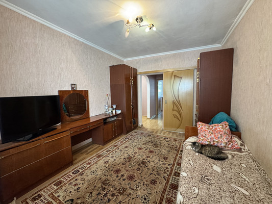 Продам многокомнатную квартиру, Героев Сталинграда ул, 17а, Симферополь г