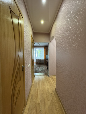 Продам многокомнатную квартиру, Героев Сталинграда ул, 17а, Симферополь г