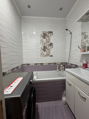 Продам многокомнатную квартиру, Героев Сталинграда ул, 17а, Симферополь г