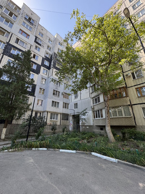 Продам многокомнатную квартиру, Героев Сталинграда ул, 17а, Симферополь г